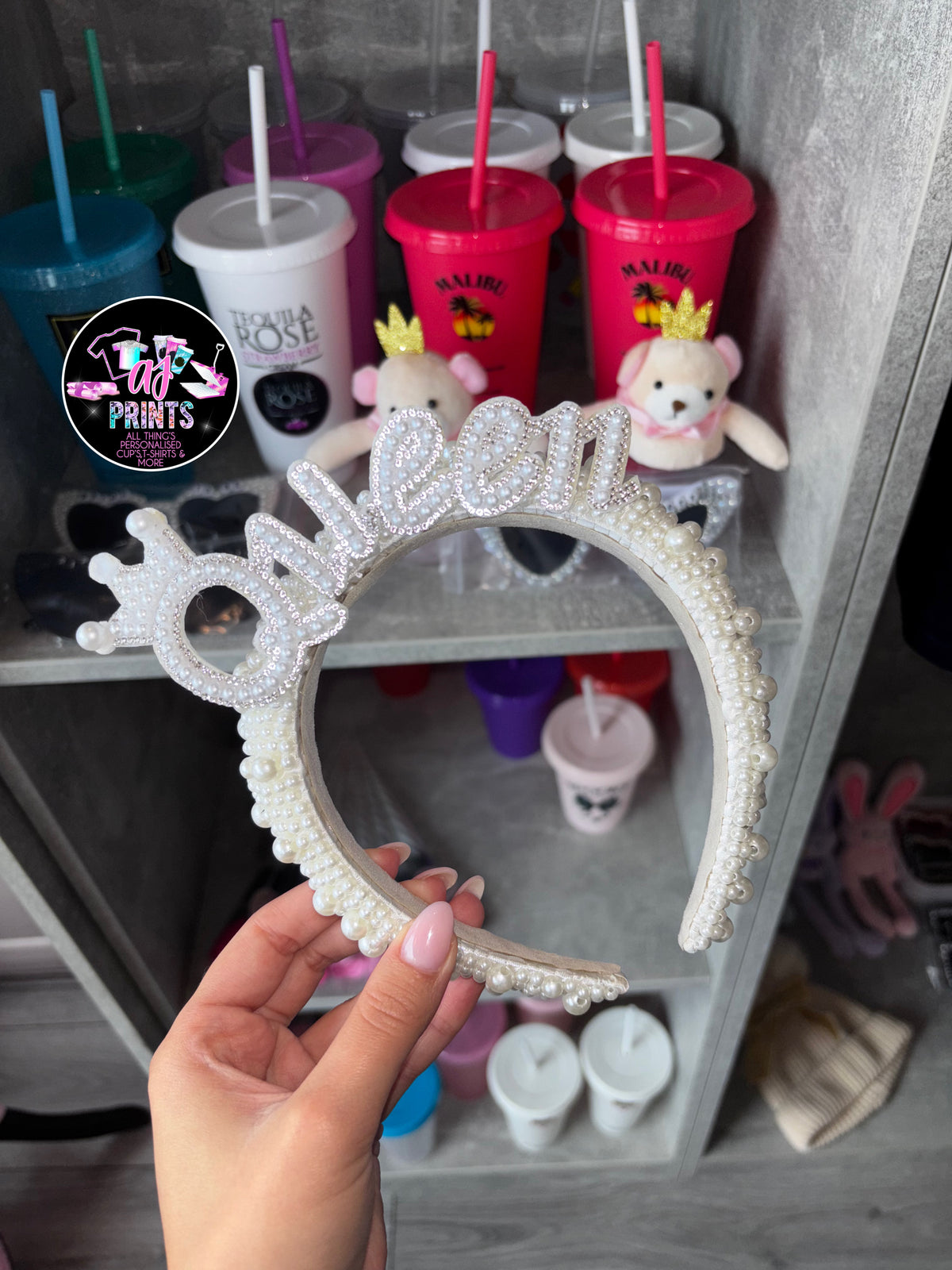 QUEEN PEARL HEADBAND
